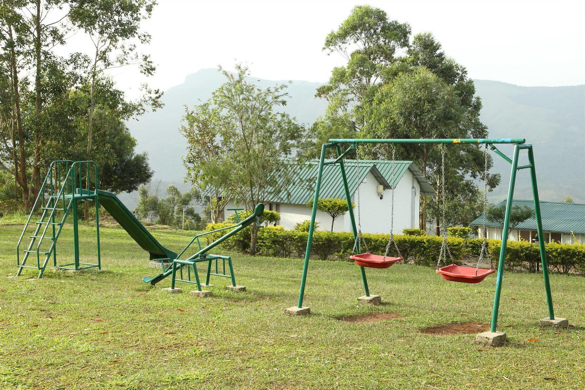 Green Jungle Holiday Resort Munnar Exterior photo